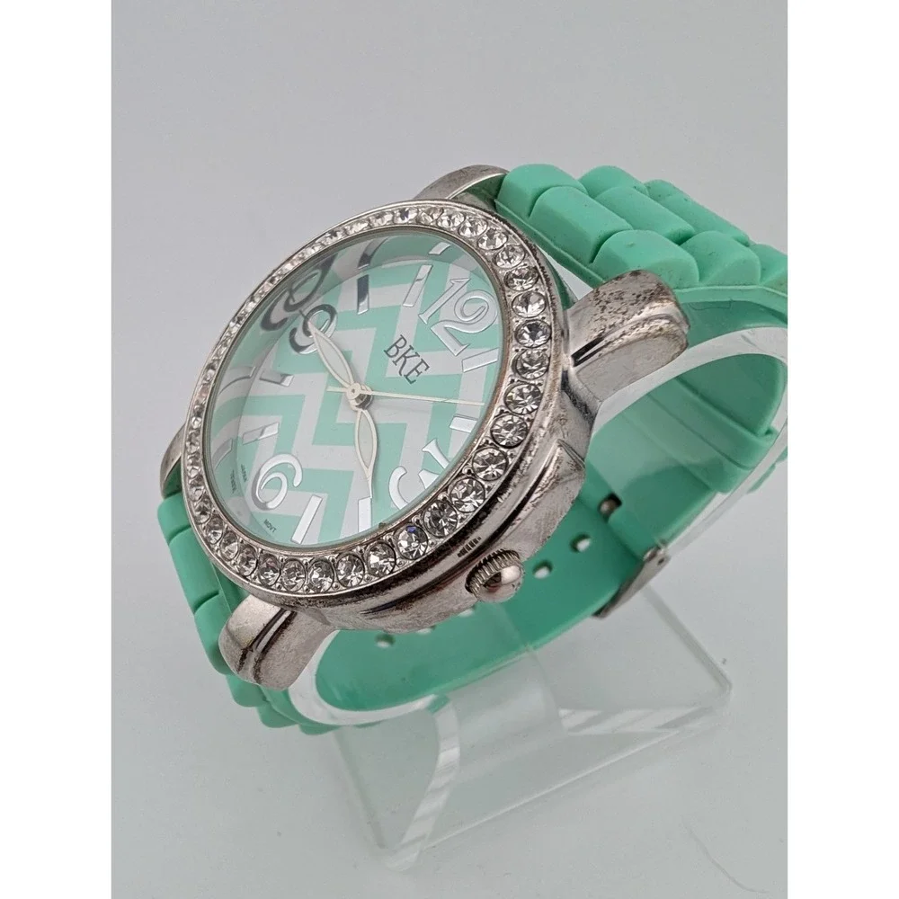 BKE Watch Women‎ 42mm Silver Case Crystal Bezel Silicone Band- New Battery